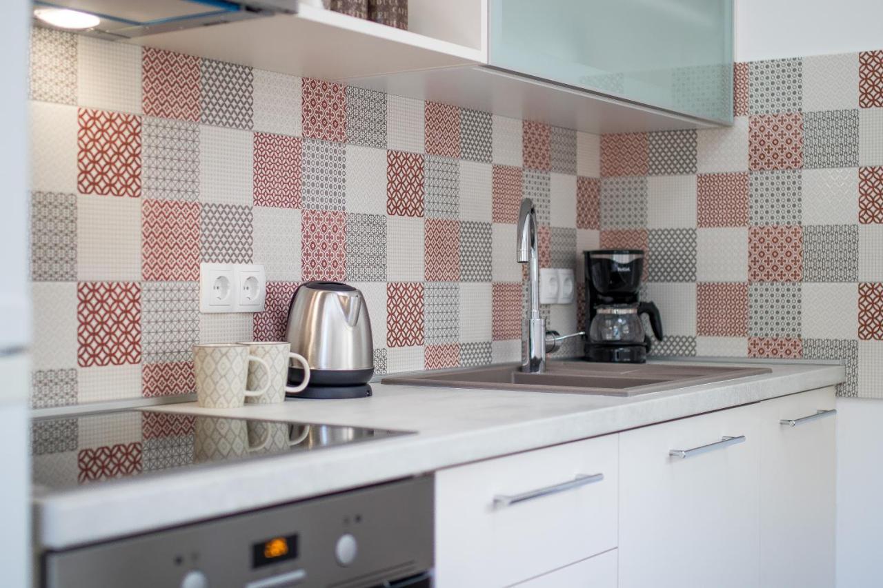 Apartman Mara Krk Town Buitenkant foto